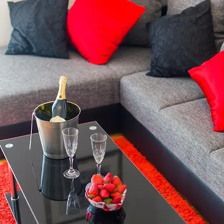 Royal Rest Apartment *